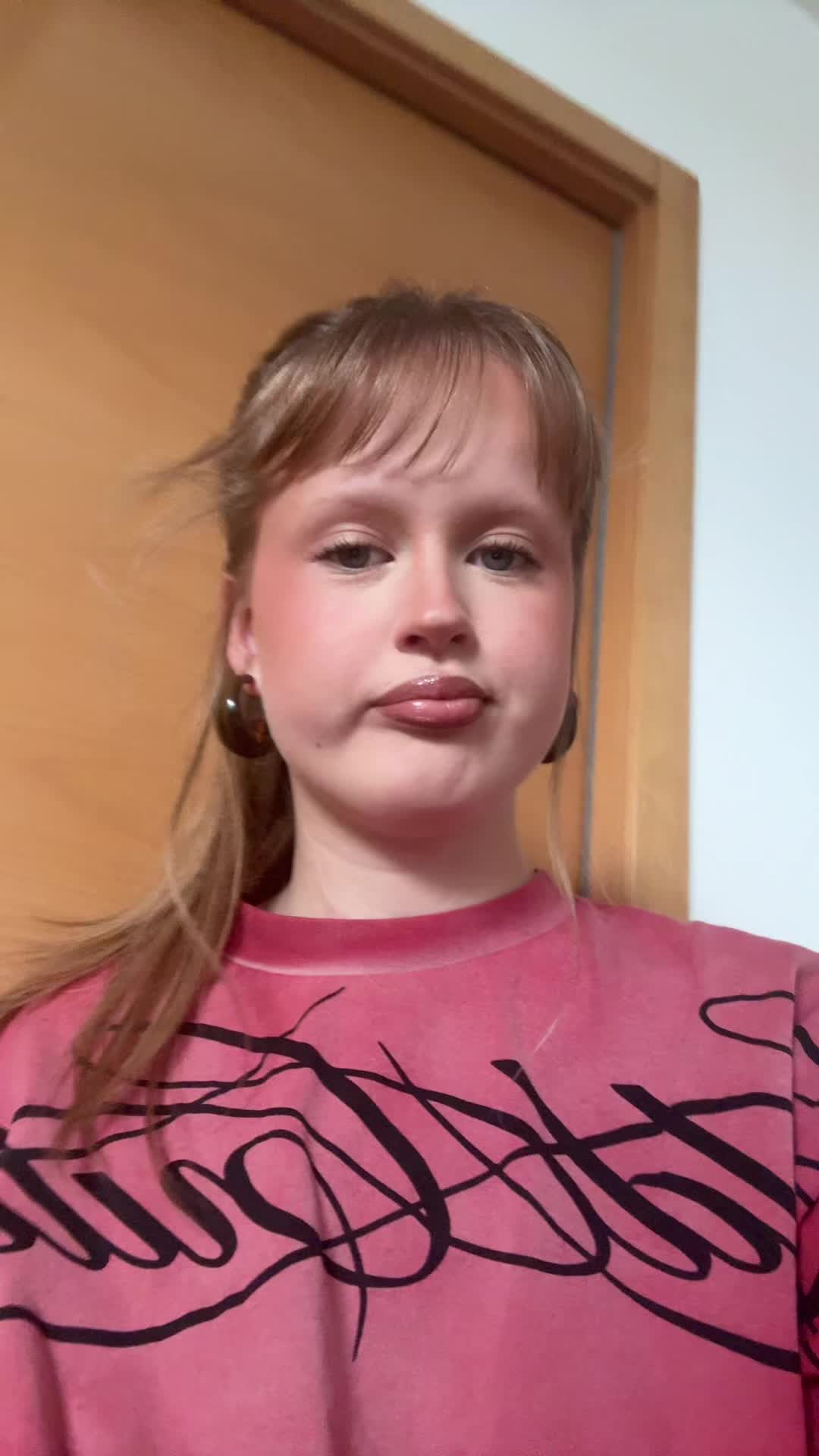 @️