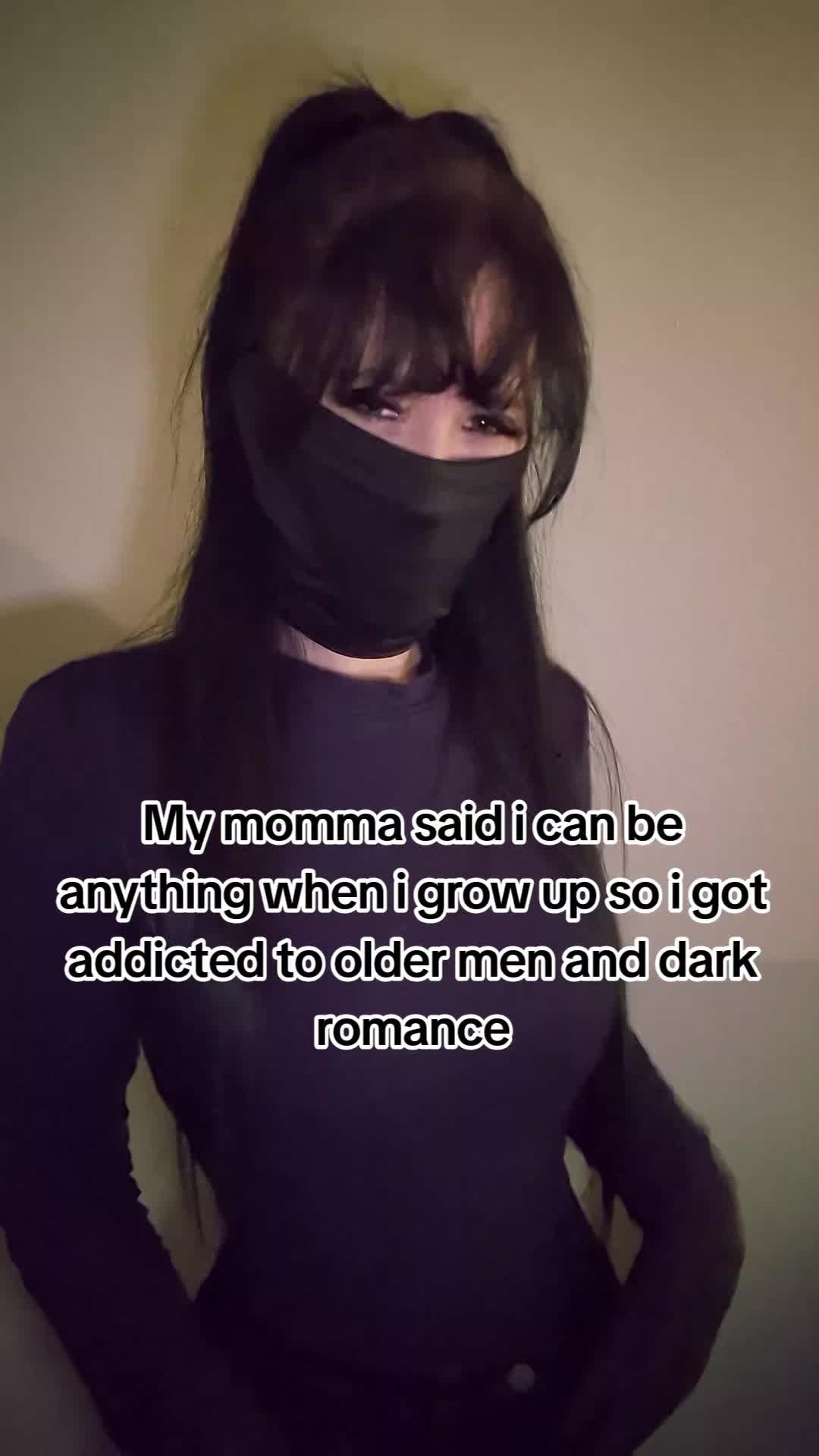 @𝔏𝔦𝔱𝔱𝔩𝔢 𝔡𝔢𝔪𝔬𝔫😈🥀📚