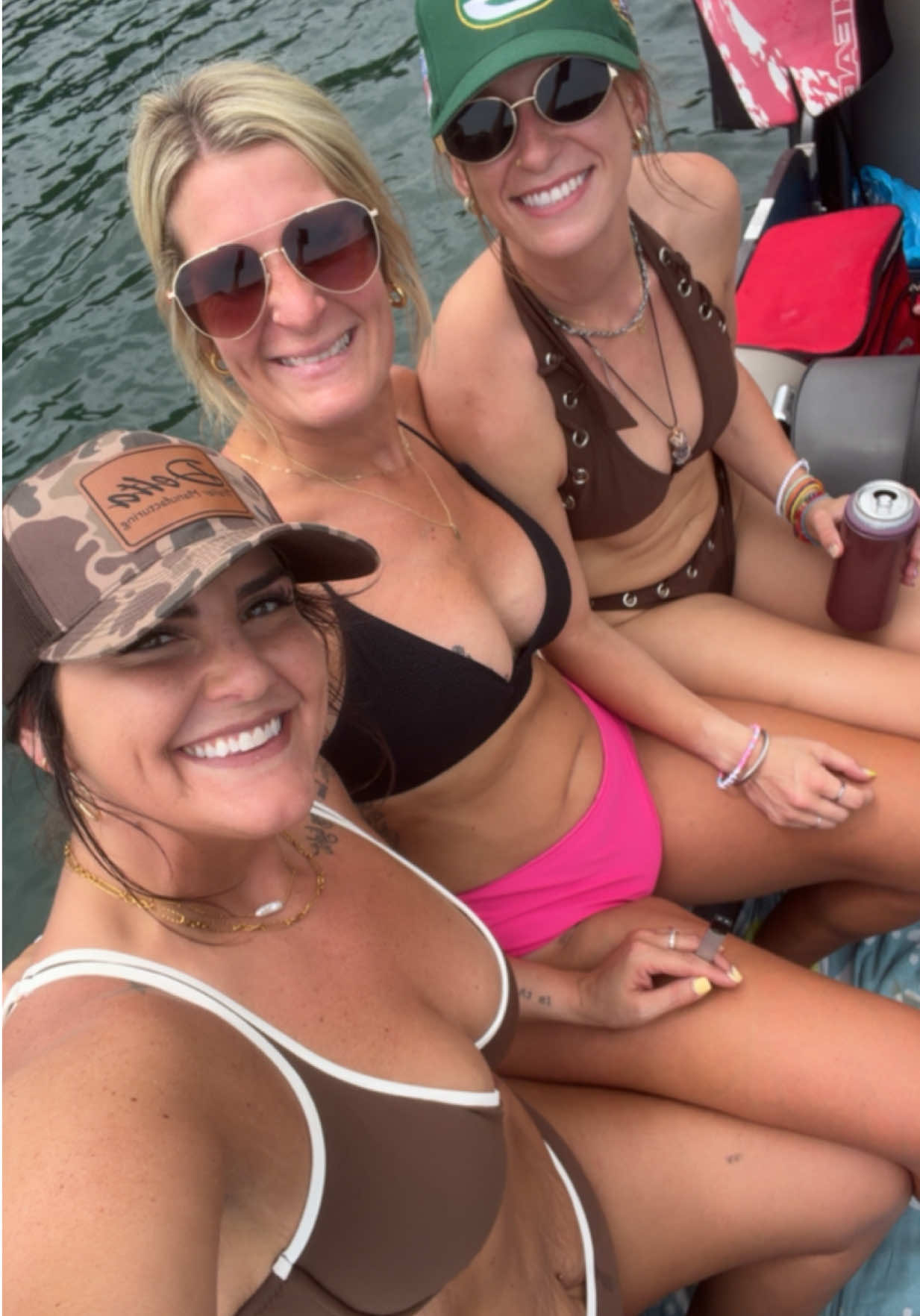 @ArkansasLesbianHousewives