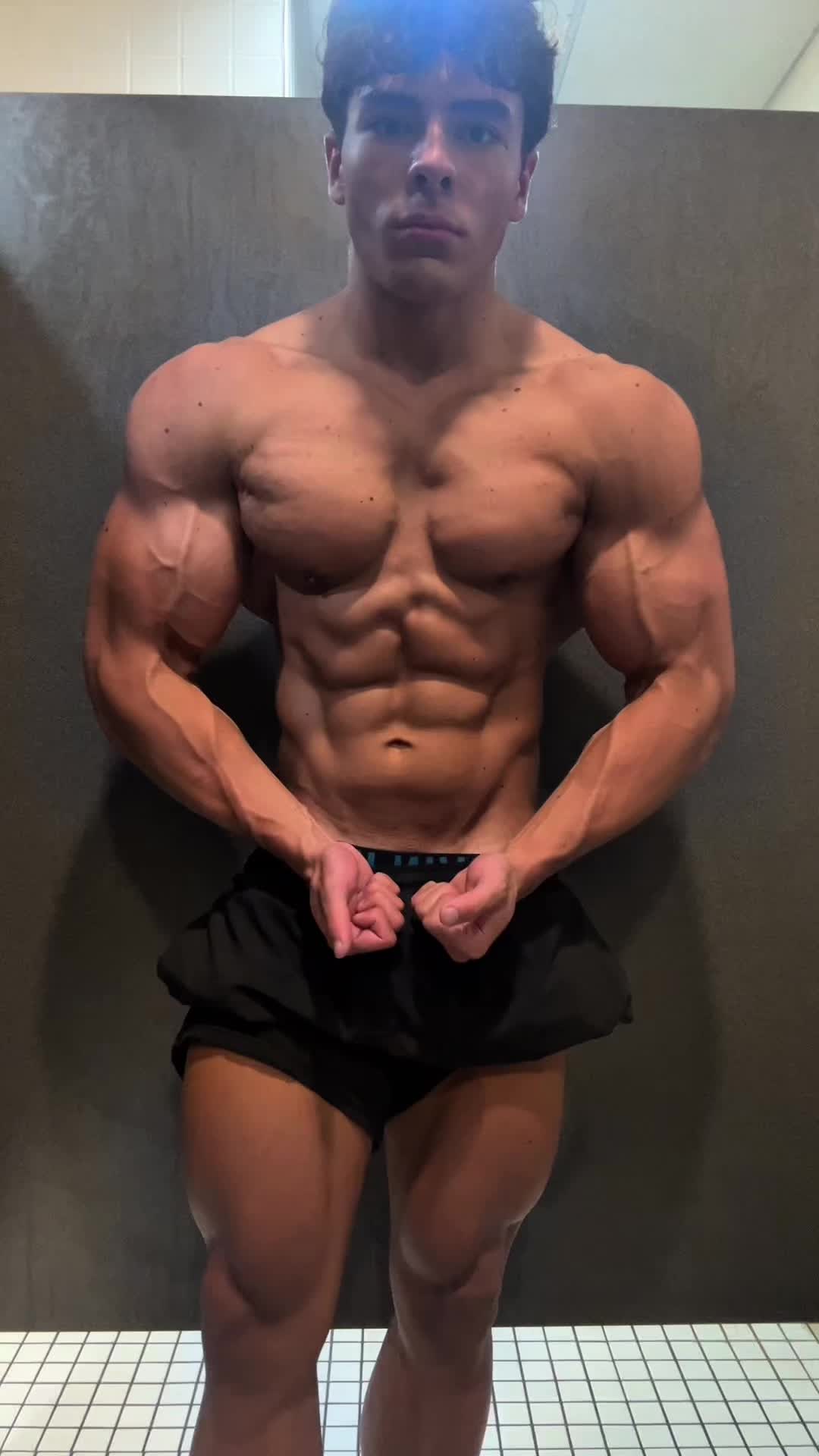 @nikolai