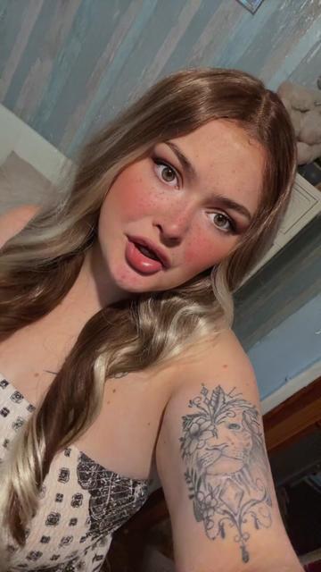 @emilyjayneex24