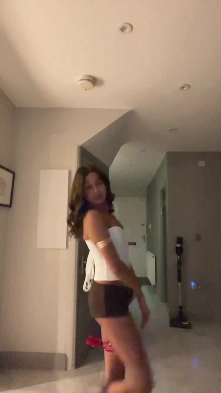 @lucierosenbergg
