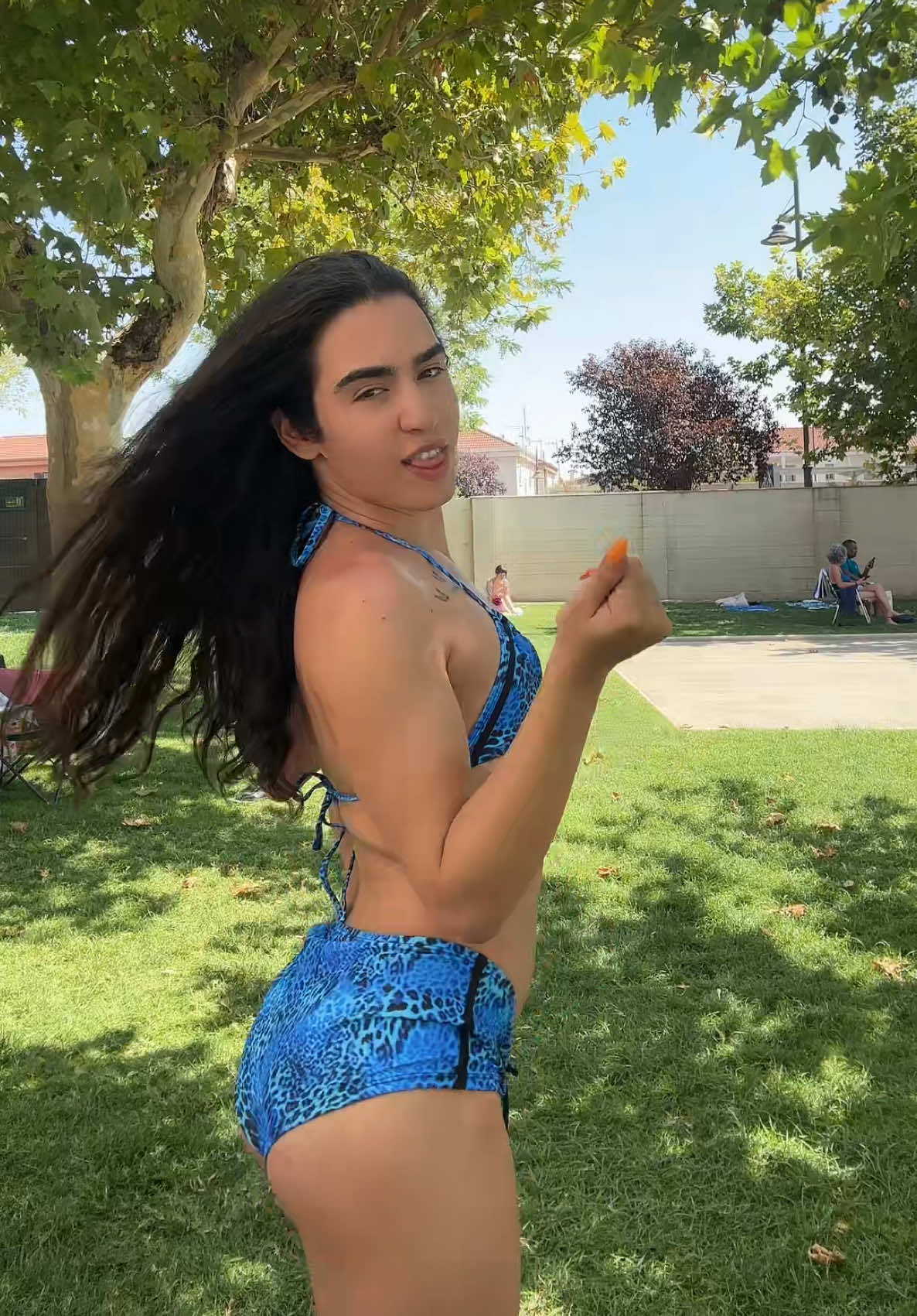 @Isabela