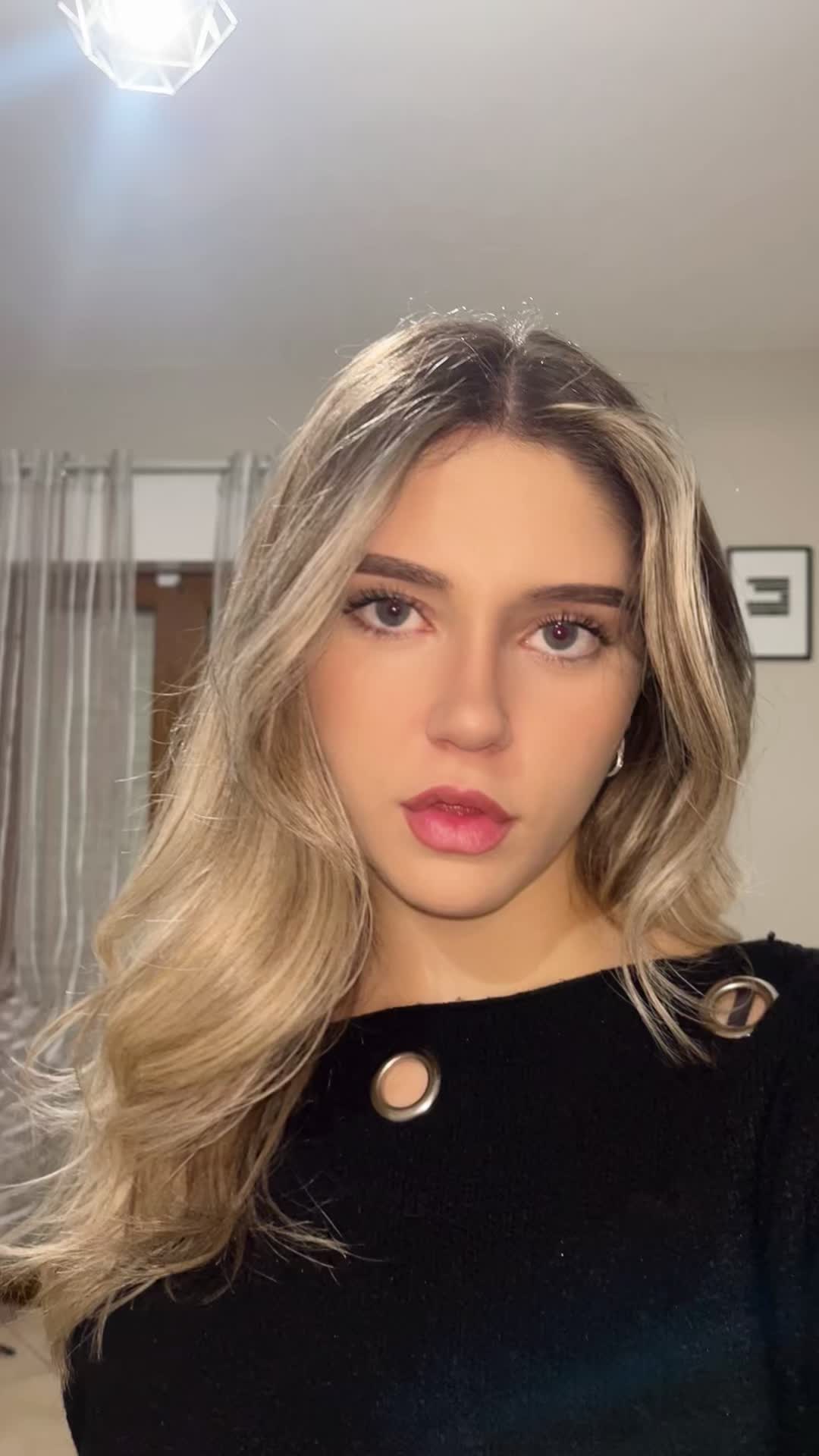 @lefatichedivalentina