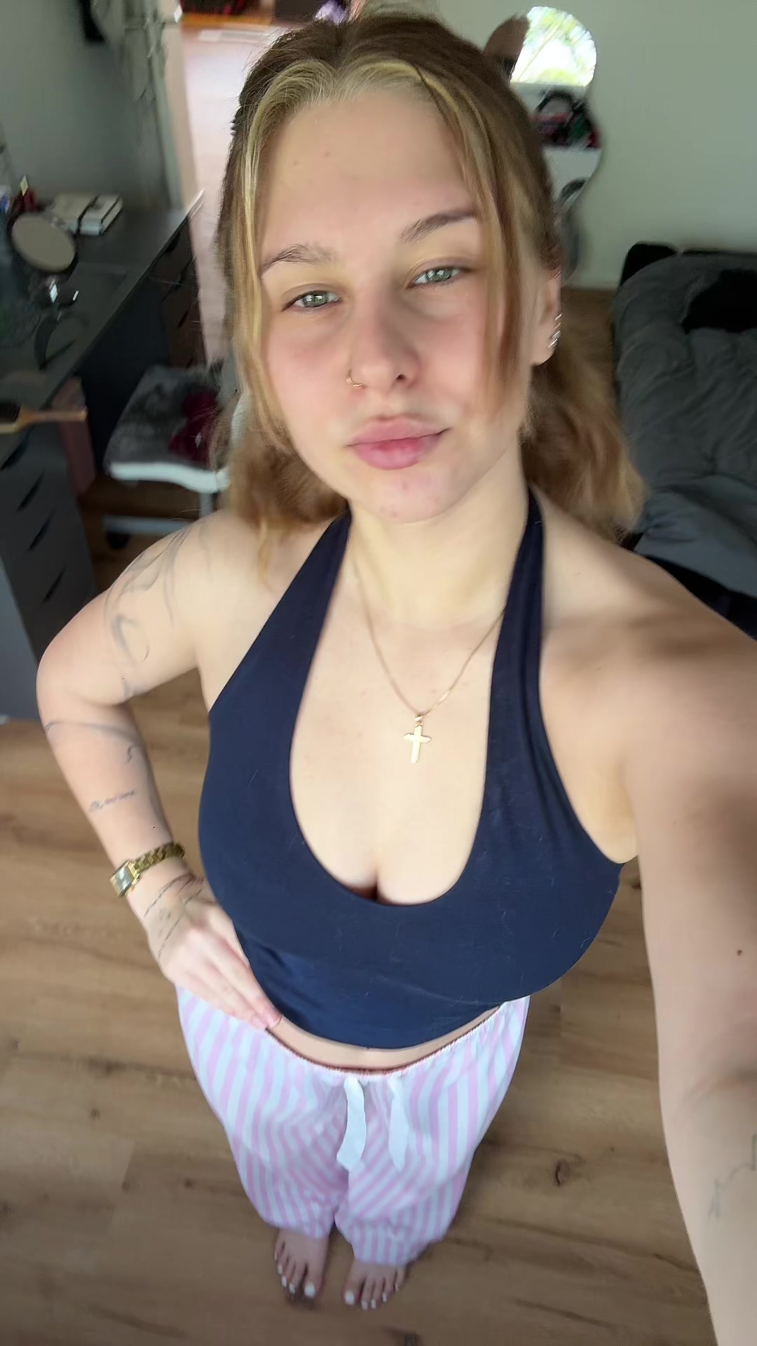 @Emi