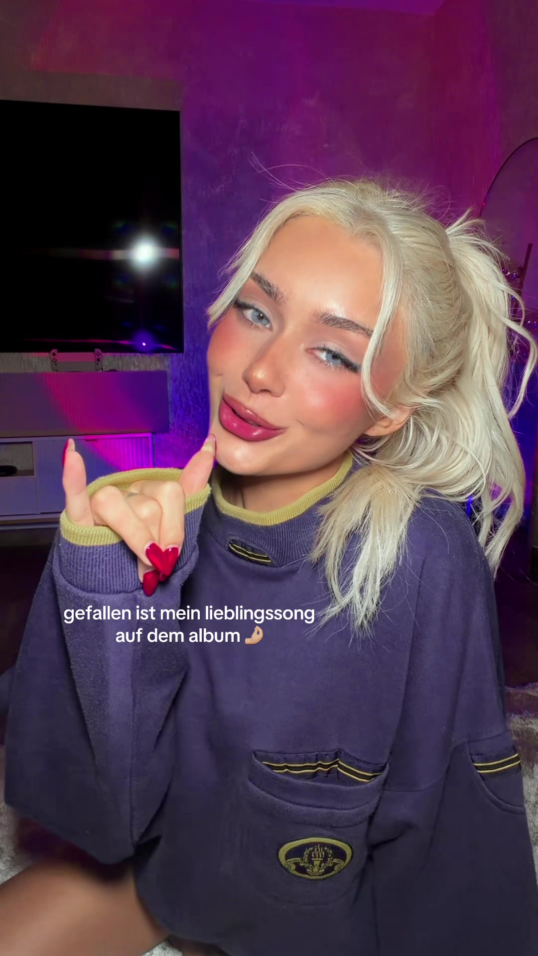 @</3