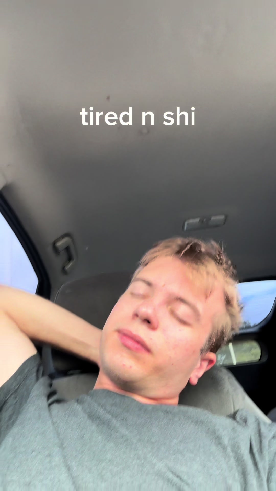 @VLAD 🇷🇺