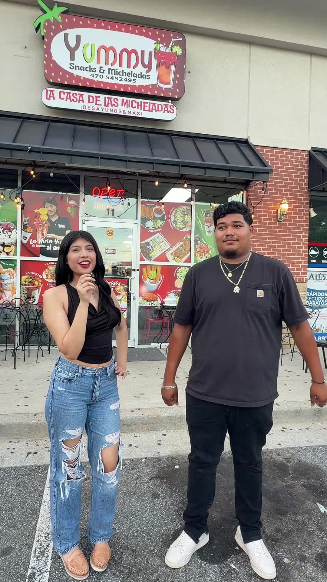 @Yummy snacks y micheladas