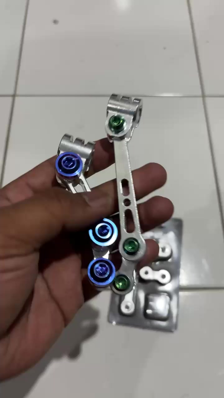 @Fu009