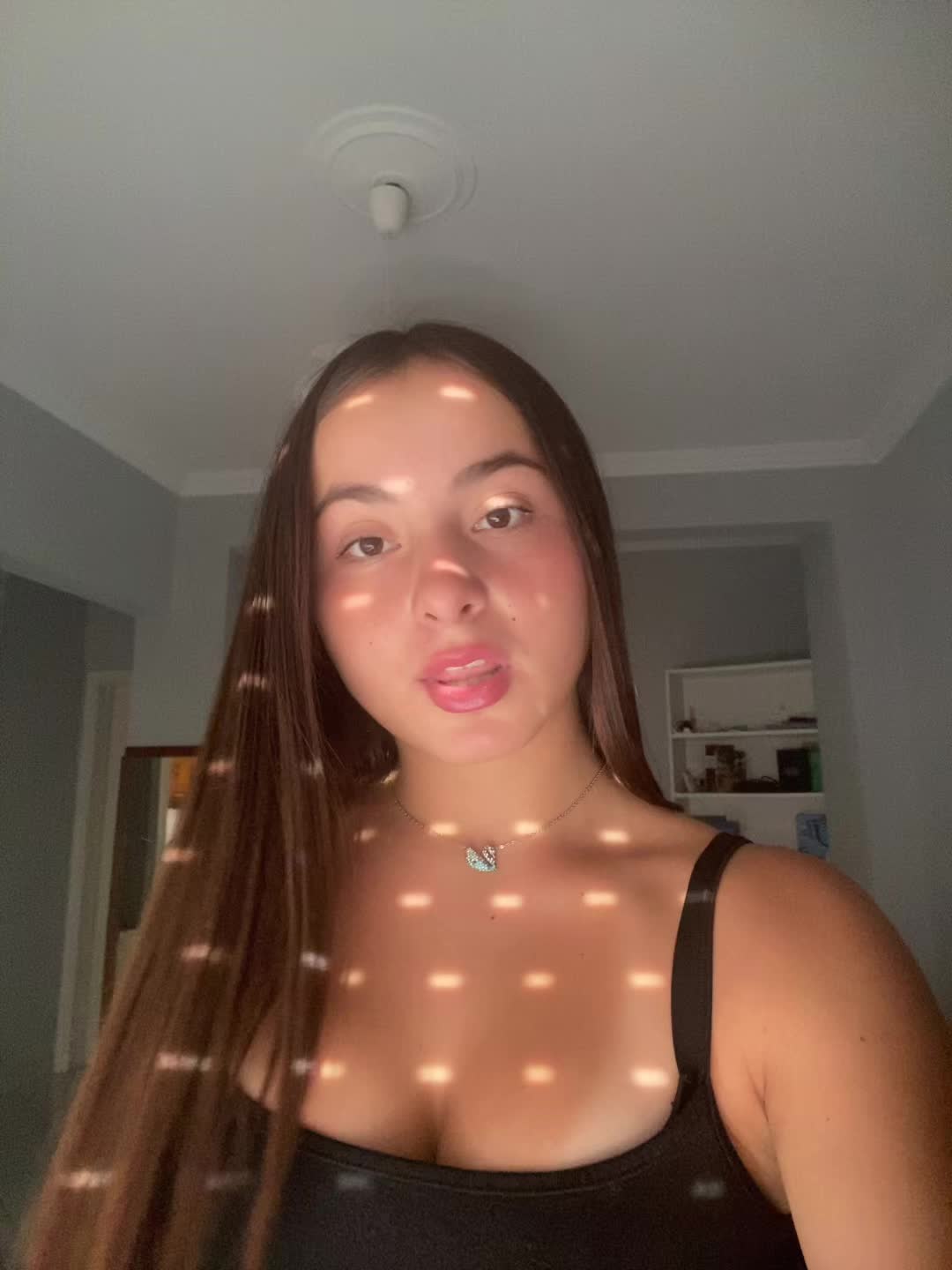 @_theodoraa__