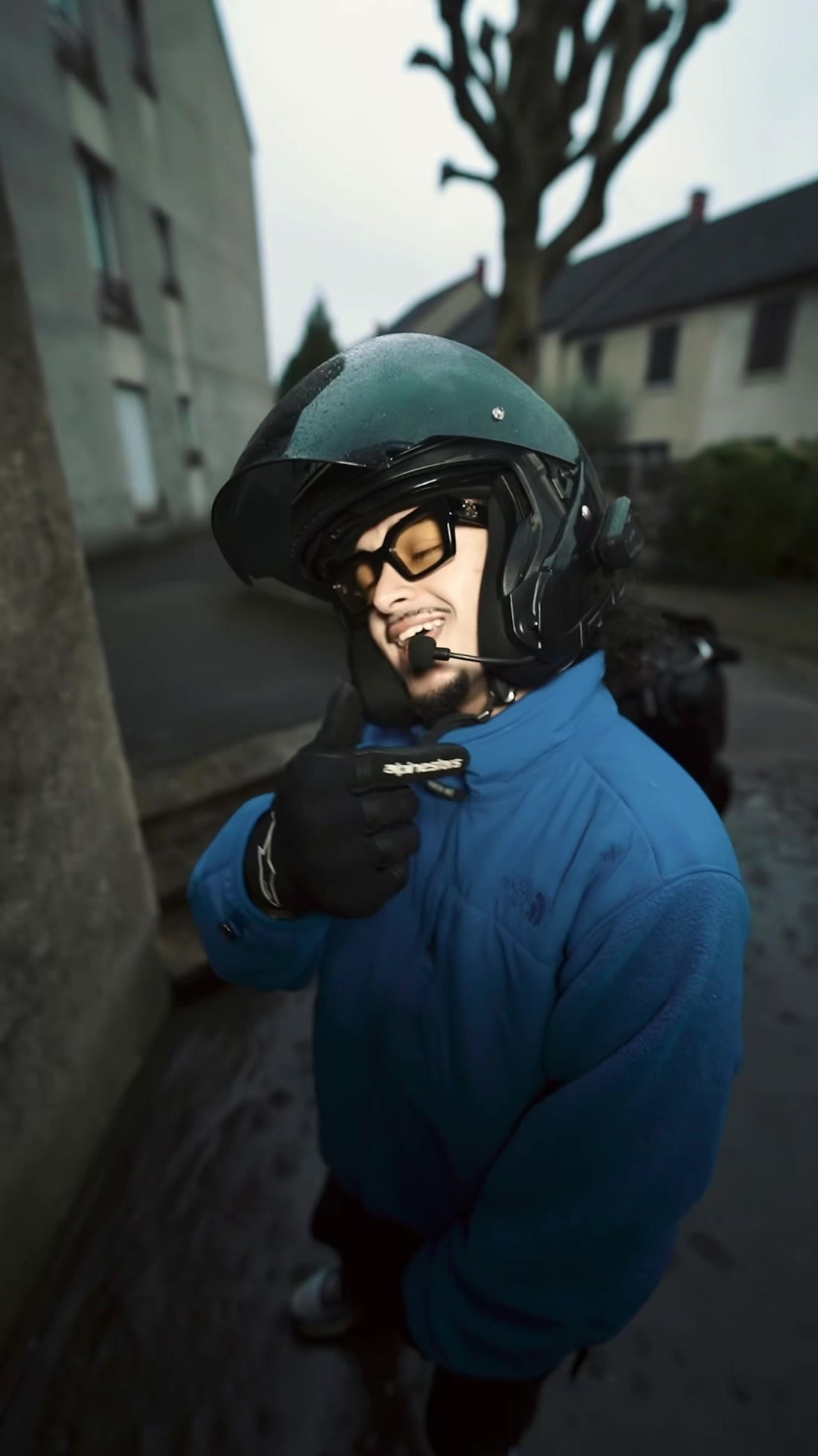 @2047