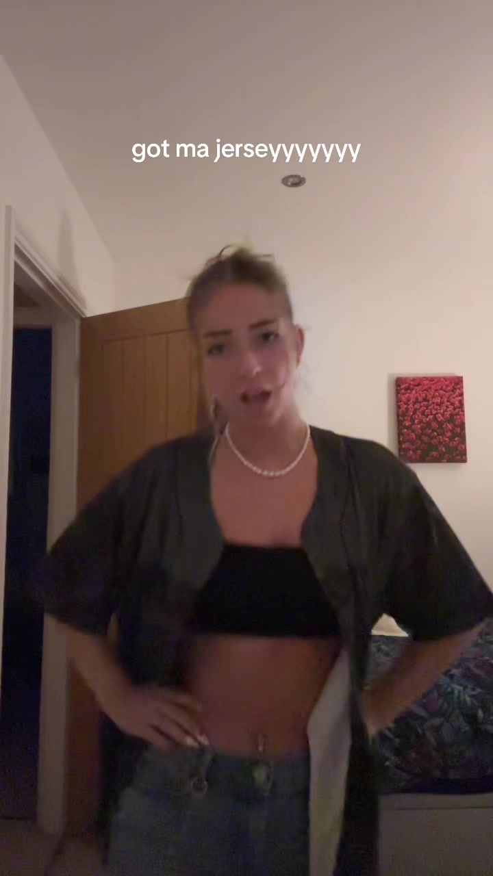 @ellen⁷
