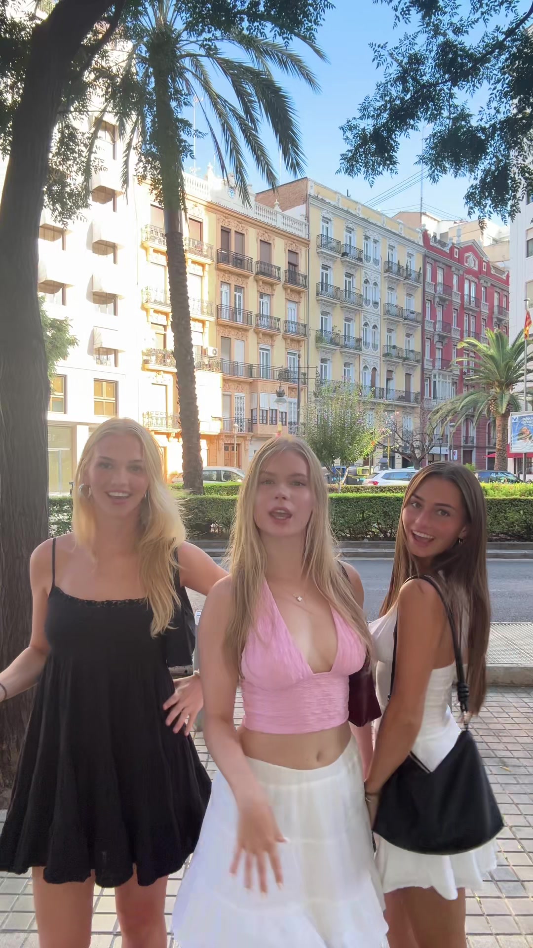 @𝒑𝒂𝒕𝒓𝒊𝒛𝒊𝒂 🪽