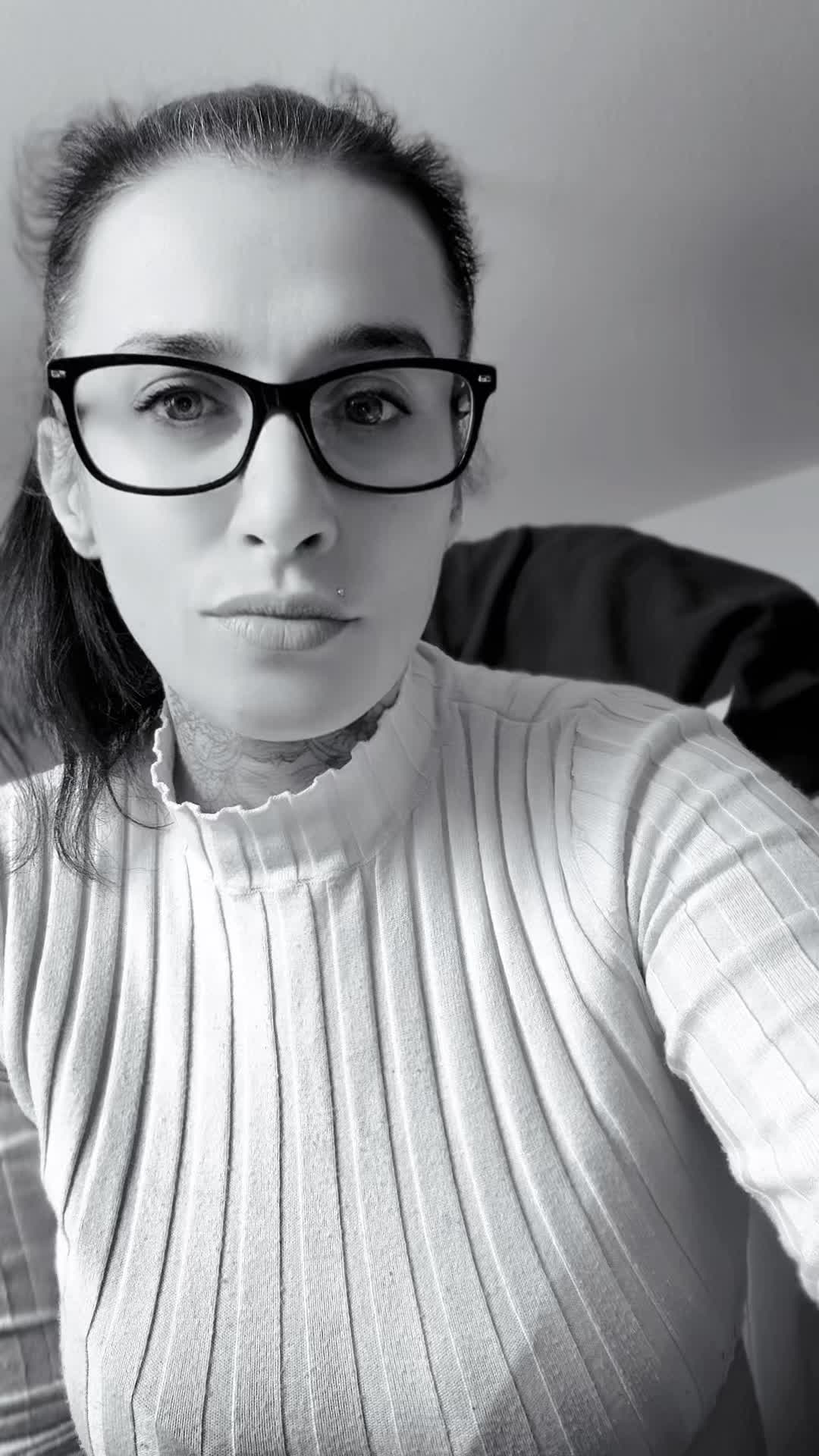 @🖤 𝐌𝐎𝐂𝐊𝐈𝐍𝐆𝐉𝐀𝐘🔥