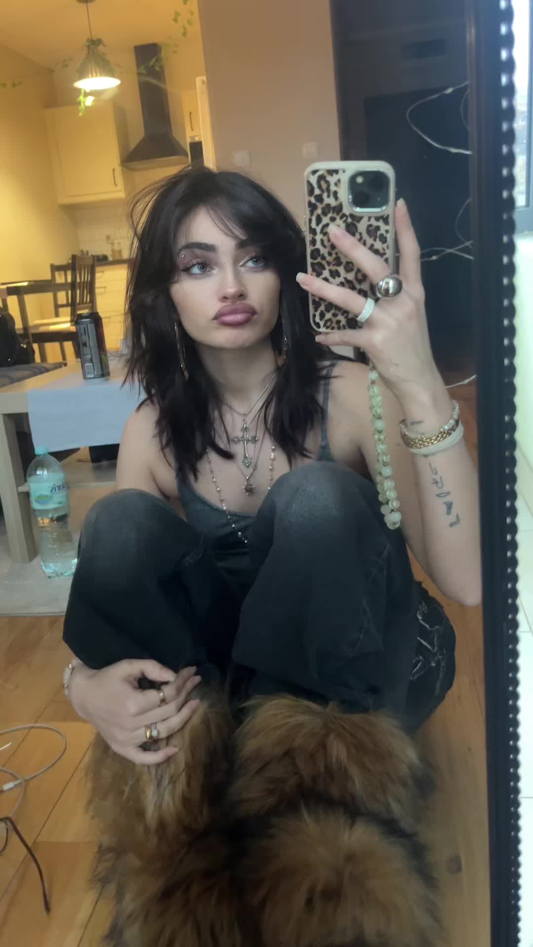 @gg