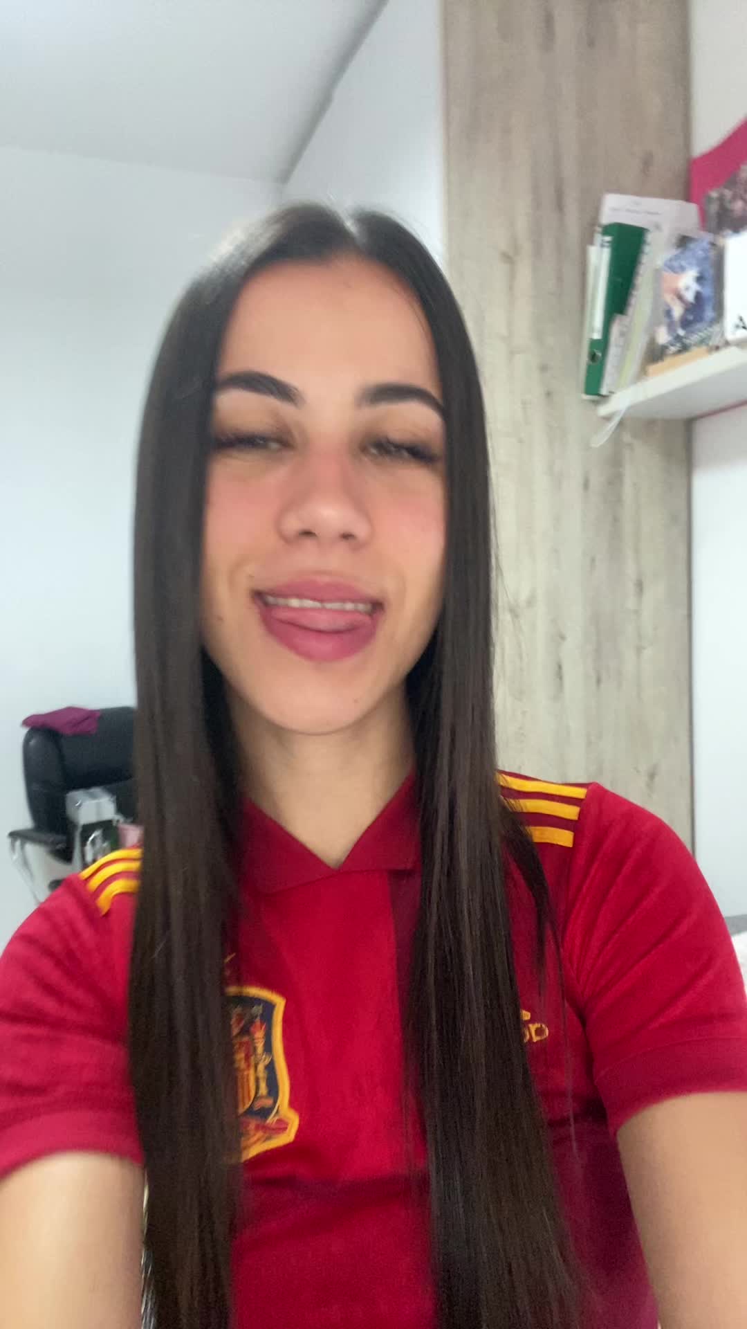 @Maria