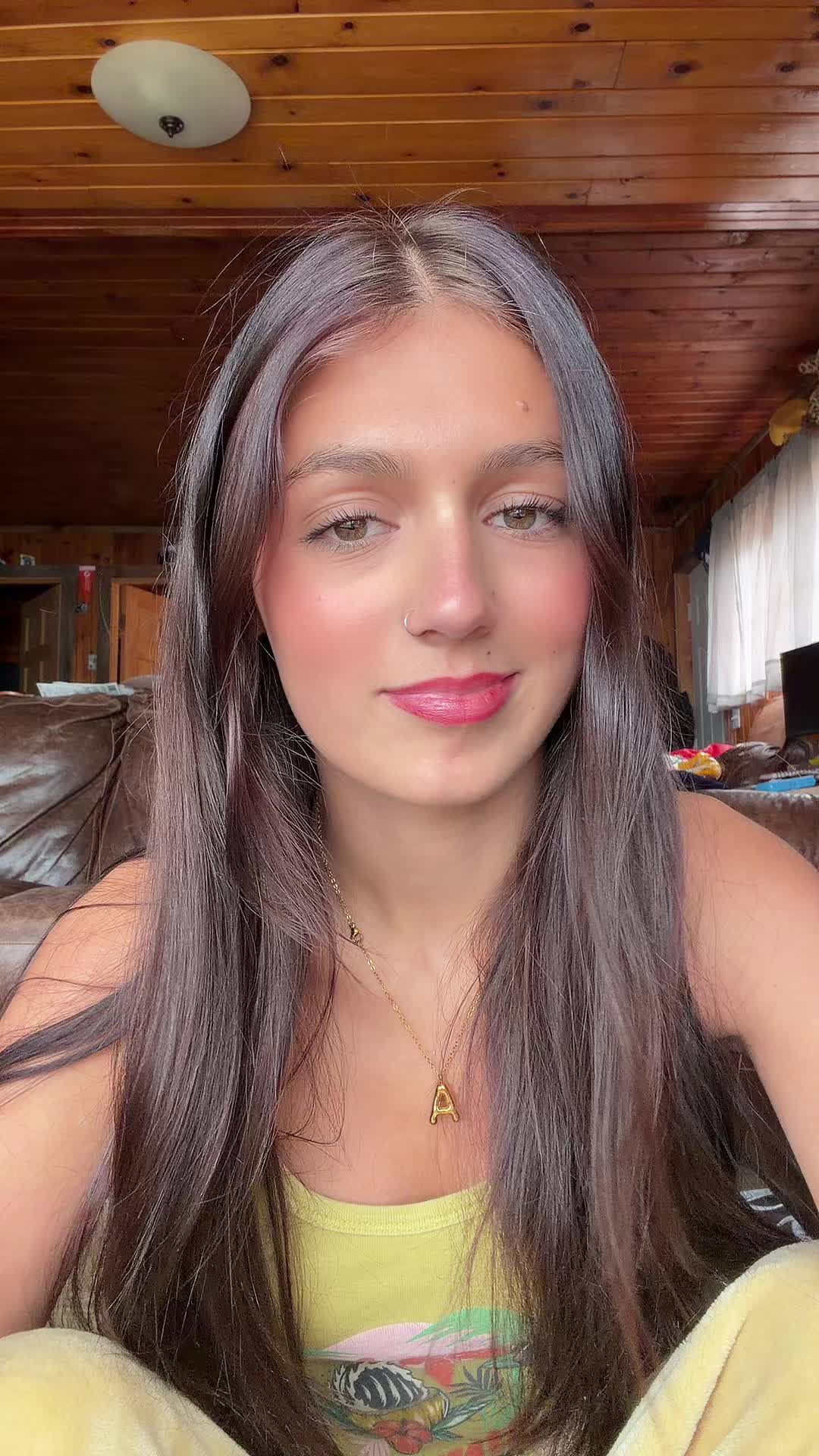@ava🌚