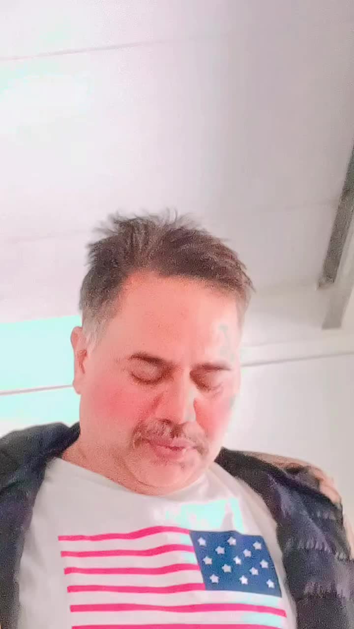 @:";":;p.":;'r.:"e..^e,.t';,"🤟