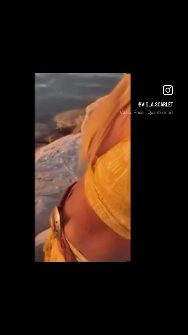 @RosaViola26