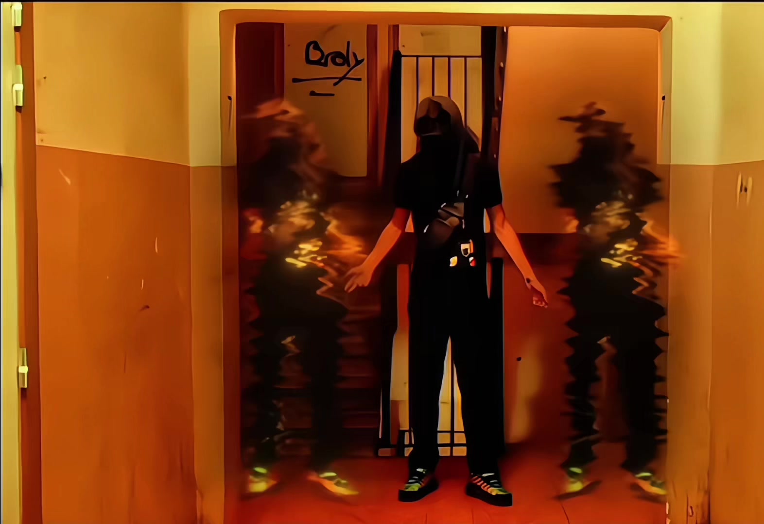 @•🎸