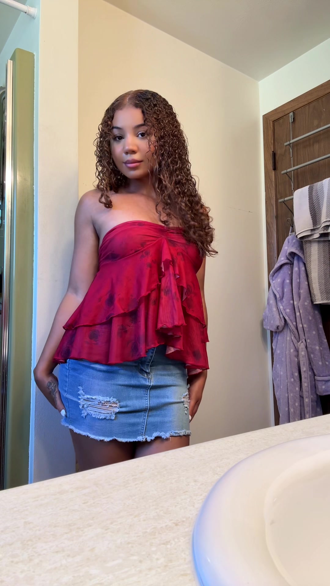 @elenaluvvv_