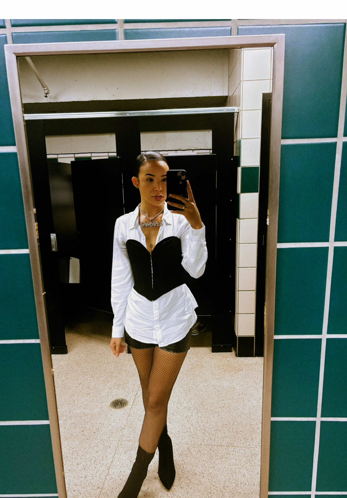 @Karma J 🖤