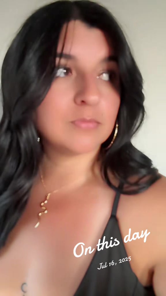@Amy_Rene