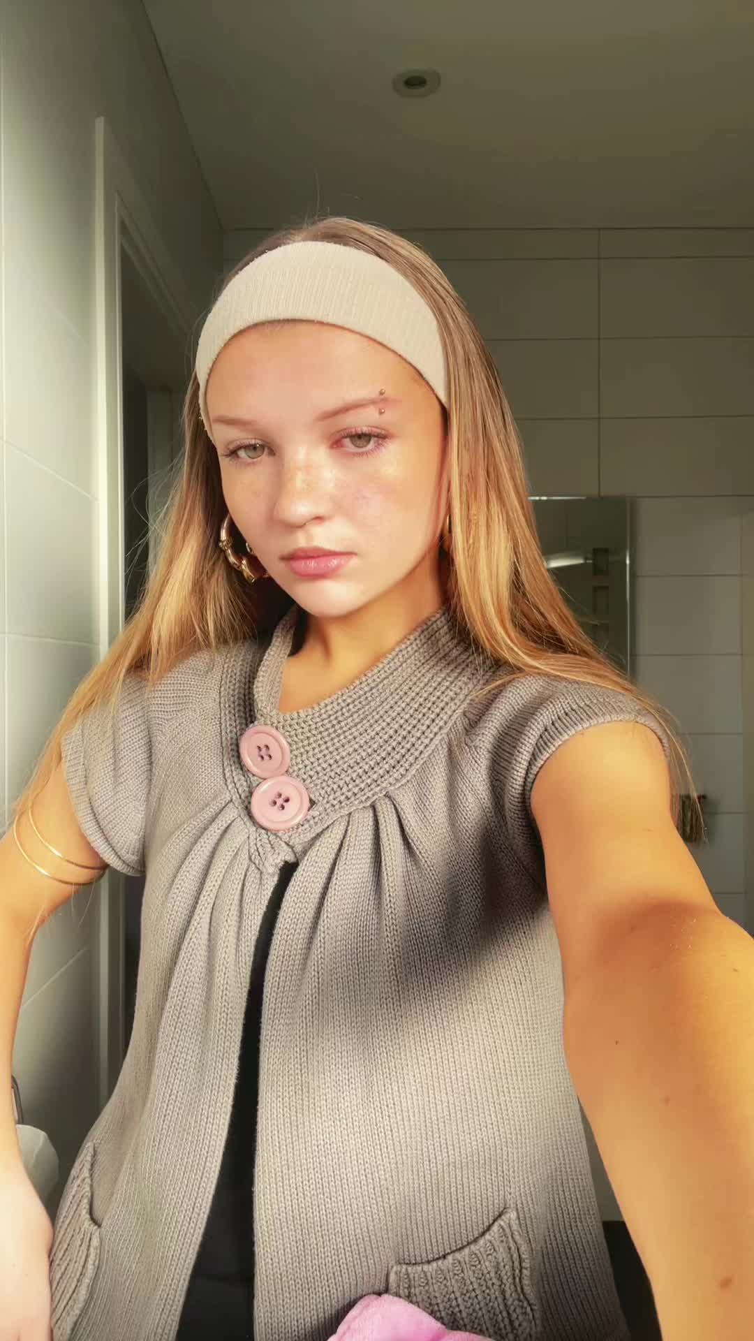 @⋆˚꩜。ּ Rachel⋆˚꩜。ּ