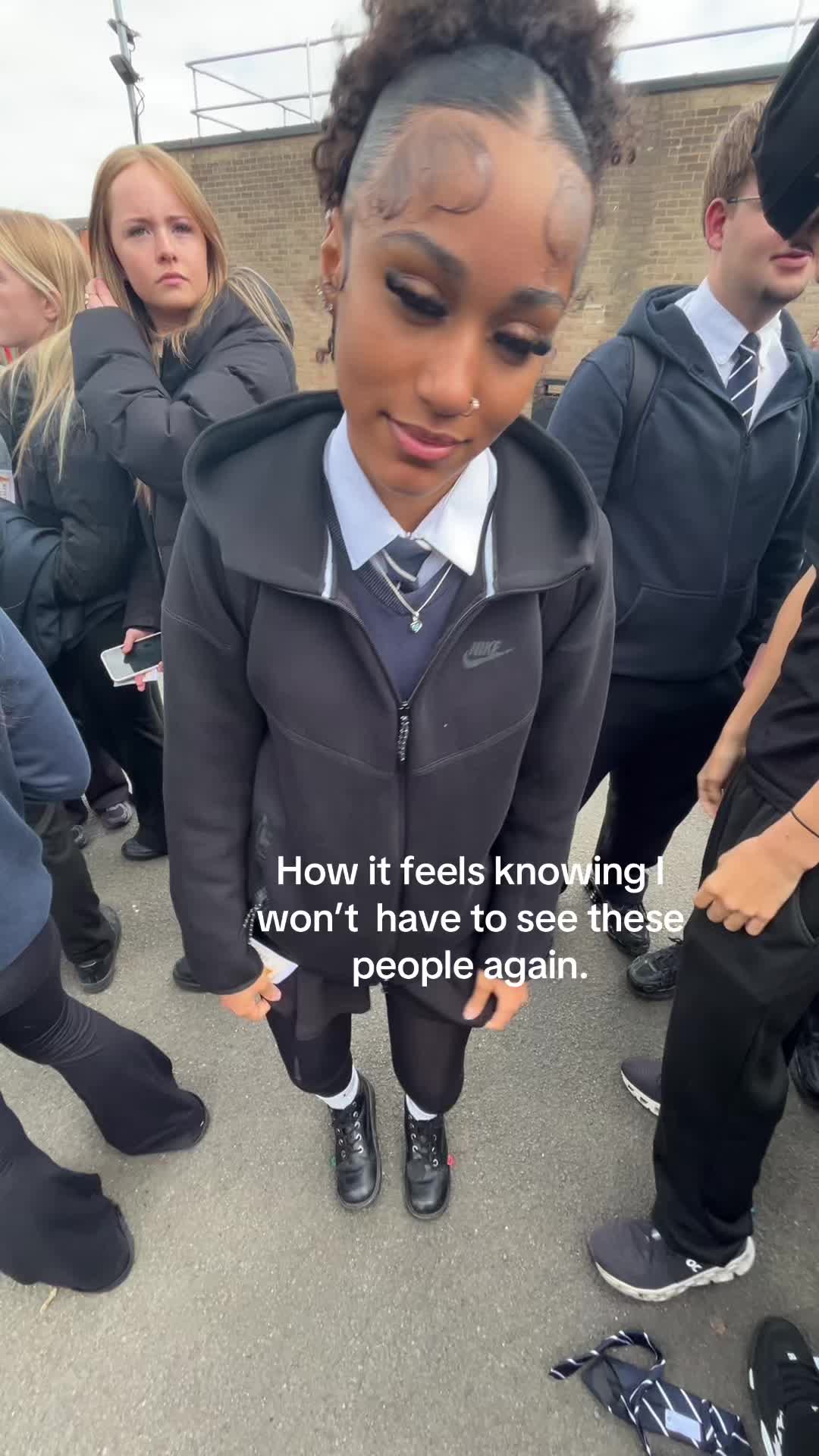 @Irissss
