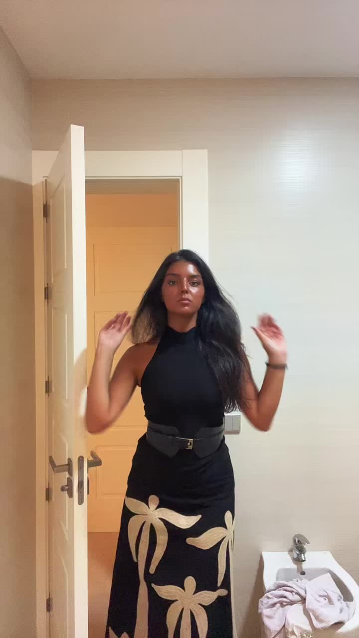 @adrianagago