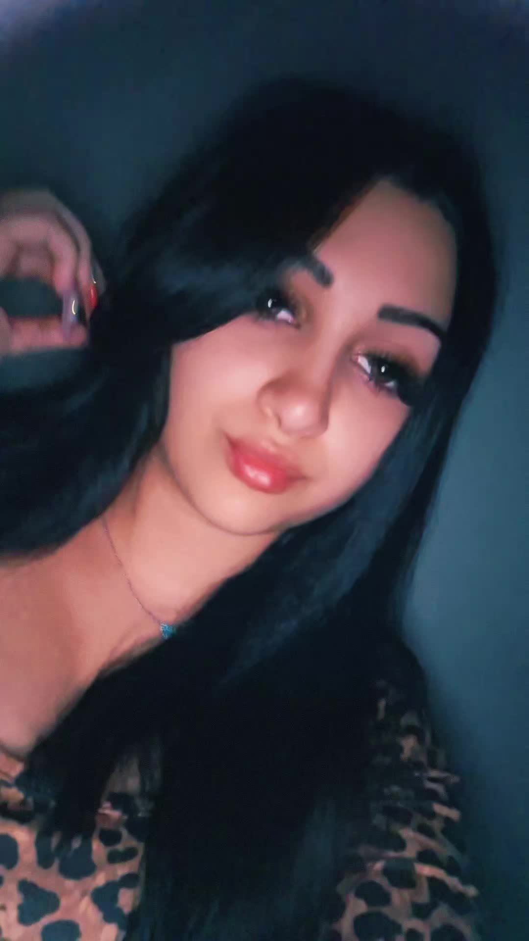 @violaa