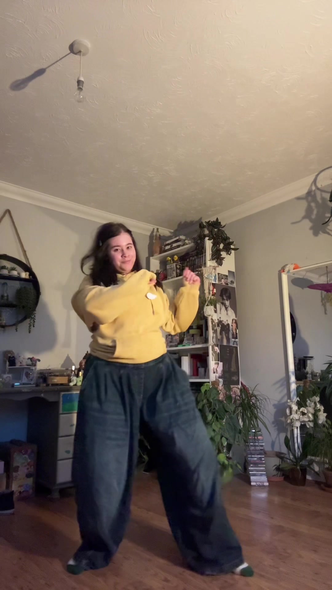 @B+K⊹₊⟡⋆