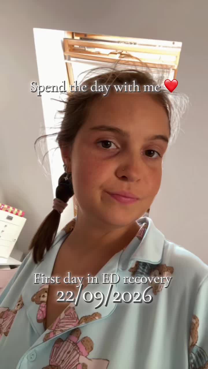 @Lily