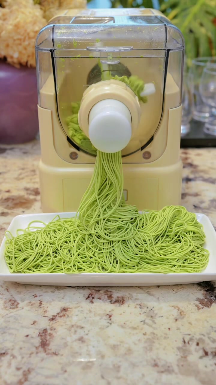 @Pasta maker factory