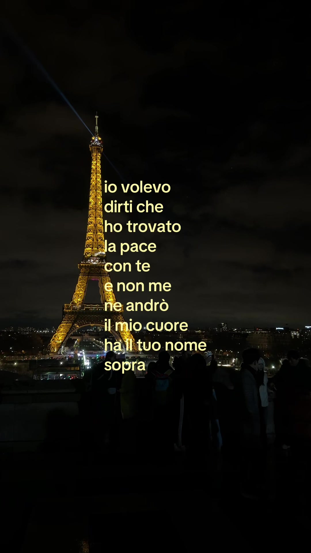 @prima stanza a destra