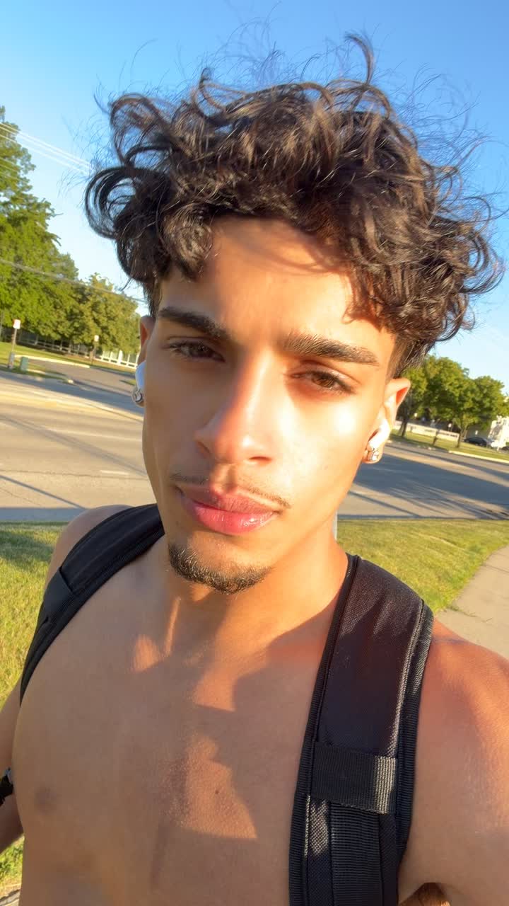 @Ja4️⃣