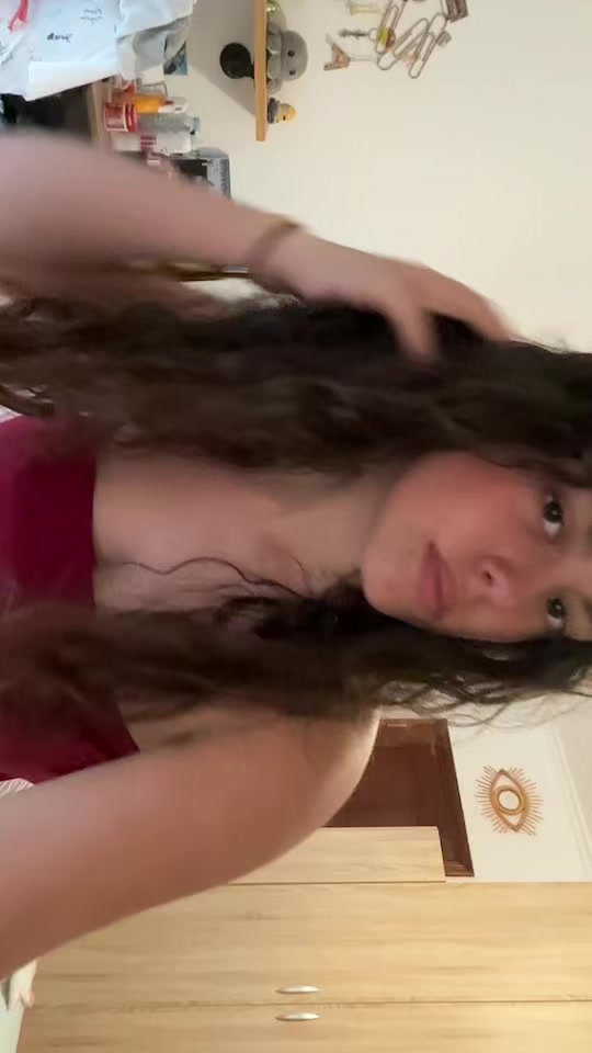 @𝐀𝐧𝐚𝐡𝐢
