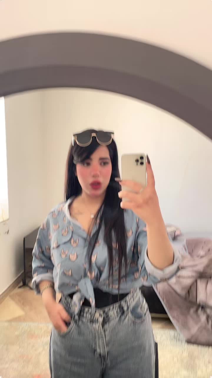 @mobinasharifi