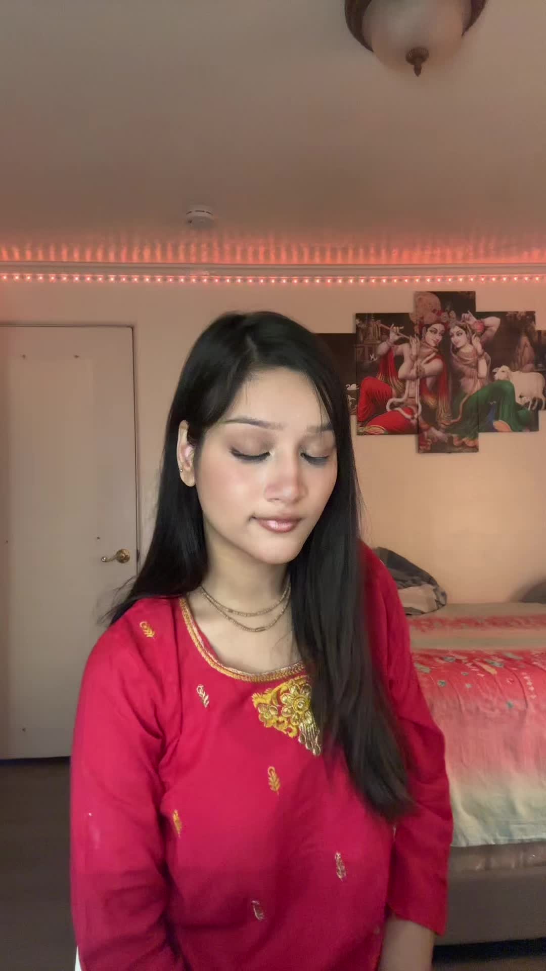 @Rushma 🥀