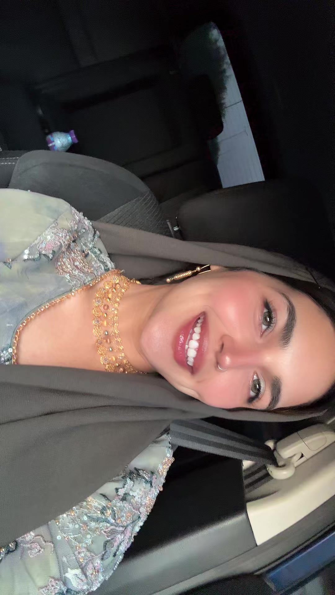 @FARYAL 🕊