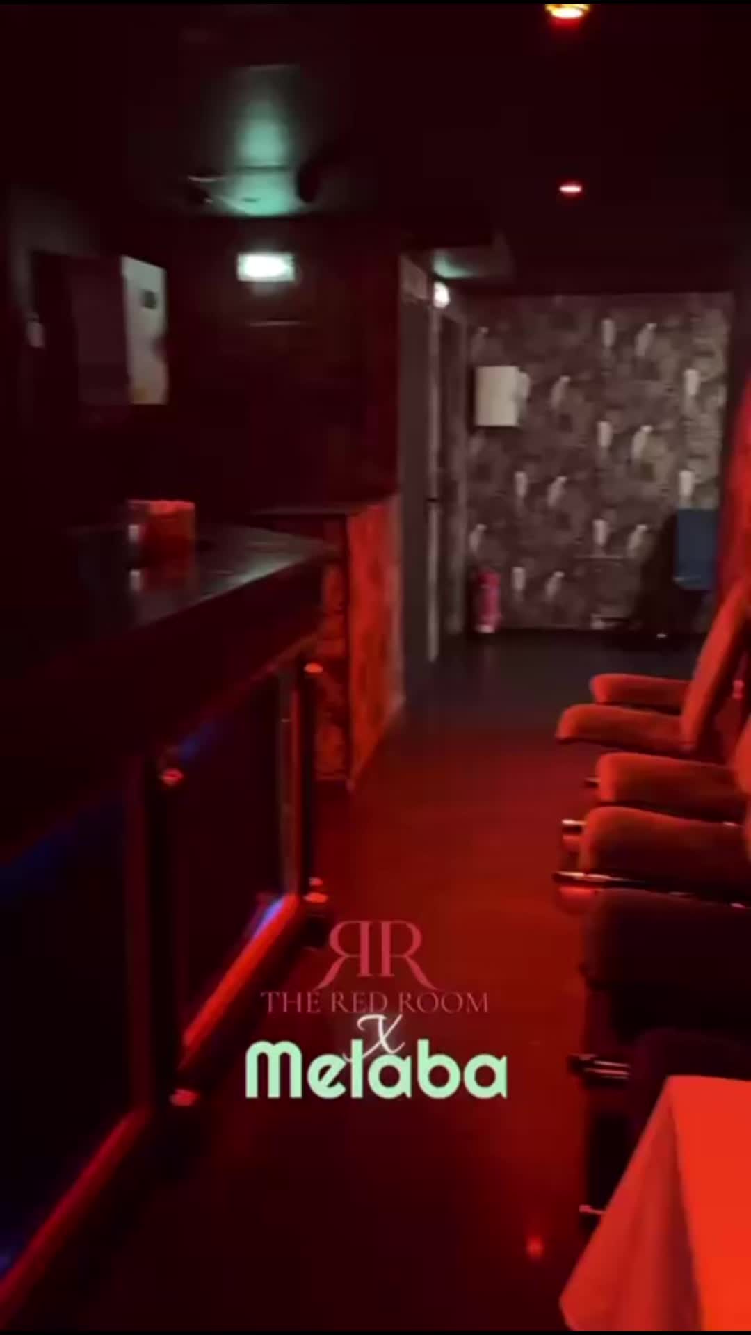 @REDROOM.PARIS