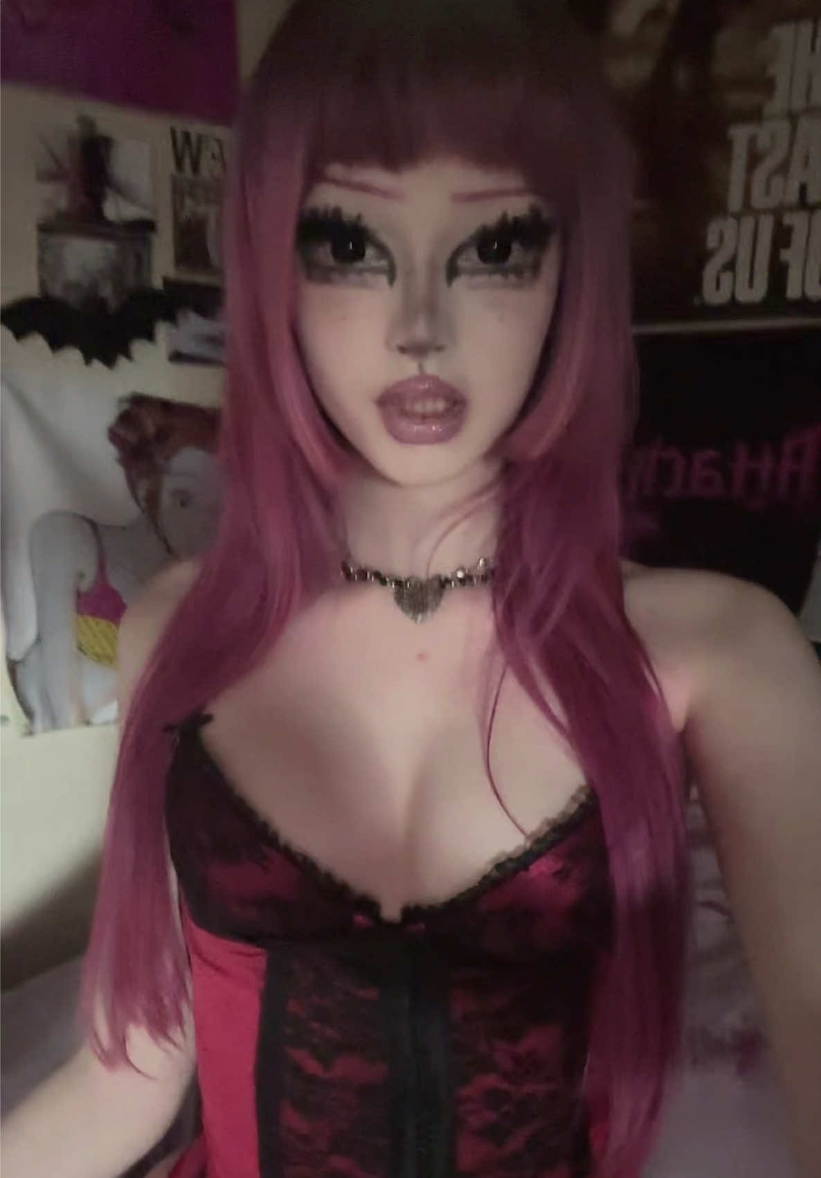 @neave 🧟♀️🧁