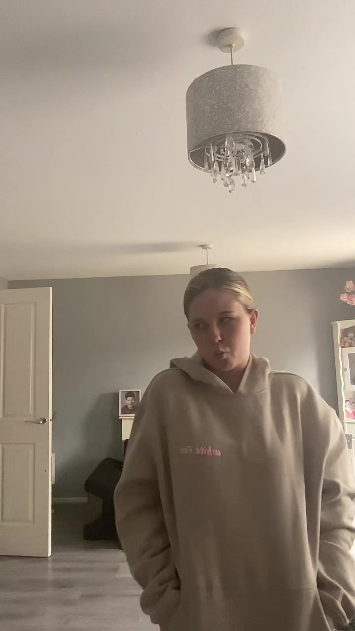 @raerae