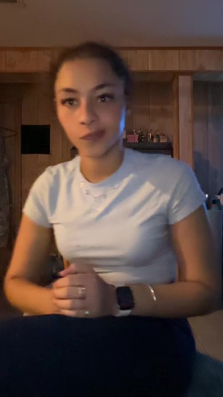 @Raquel1of1