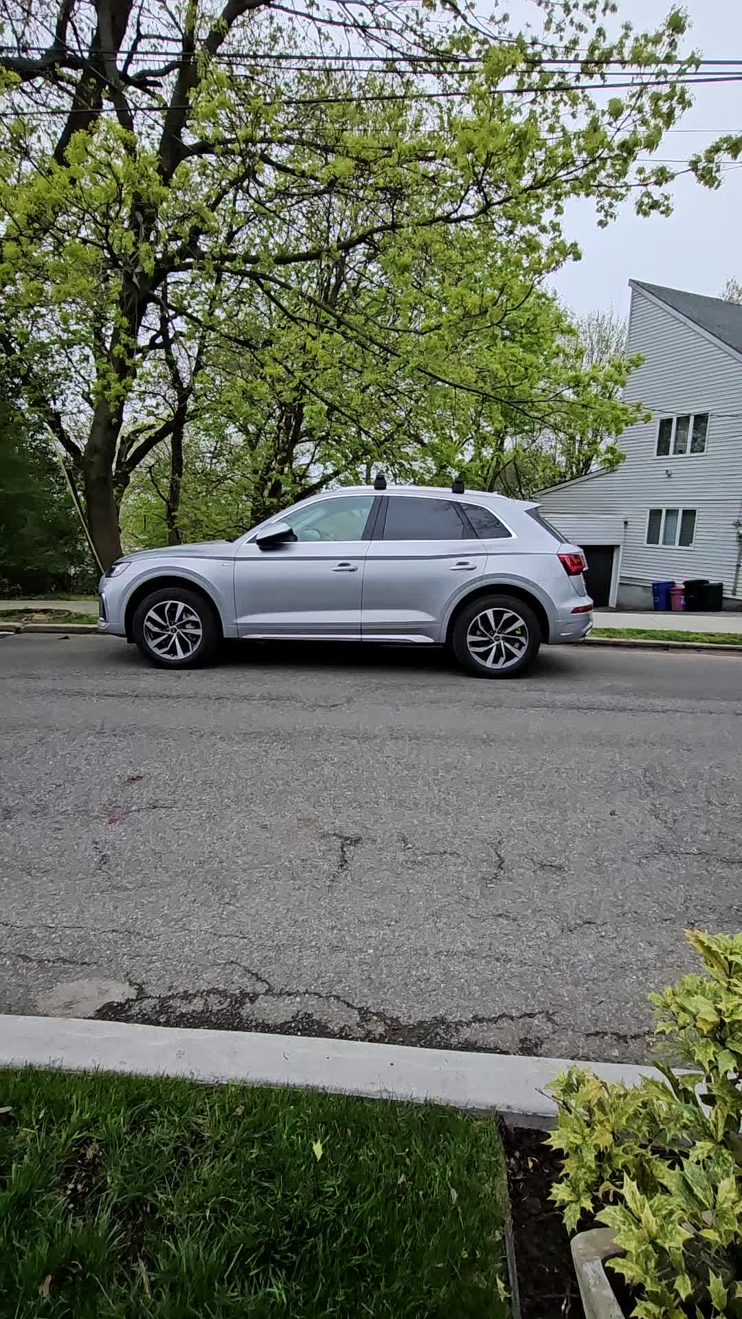 @AutoAdBuilder