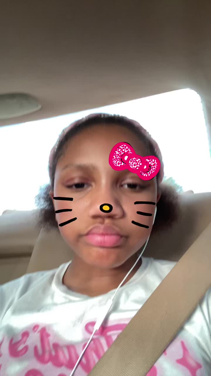 @NIKKI🇵🇷👻🖤🩶👻
