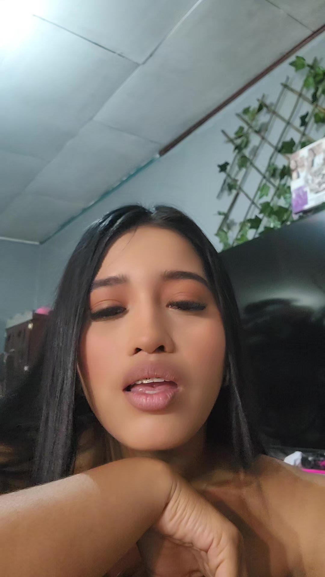 @niki