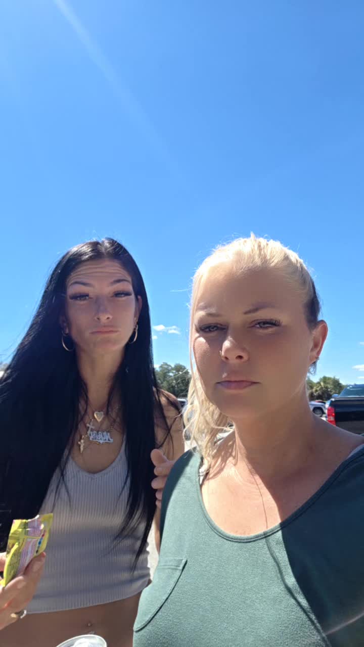 @KensleyStarr