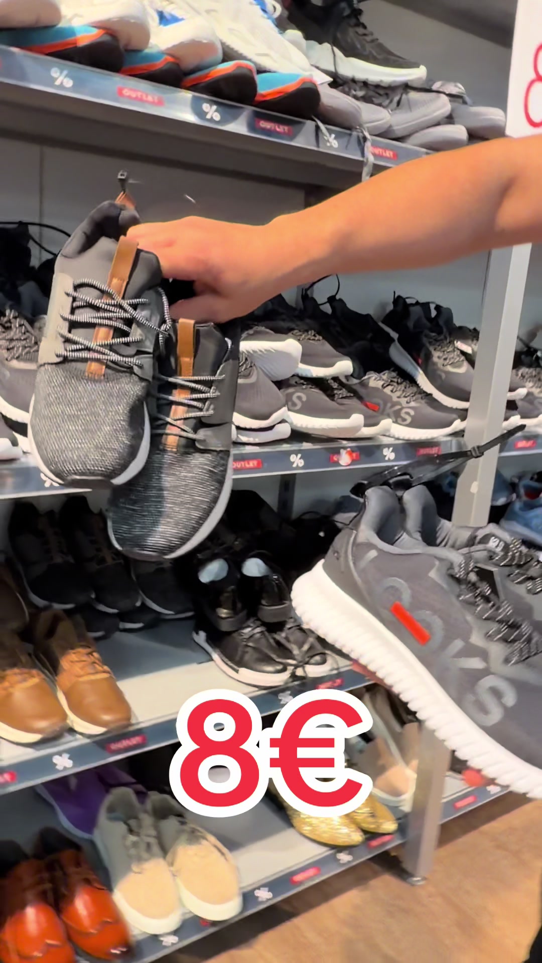 @lacaoutlet_