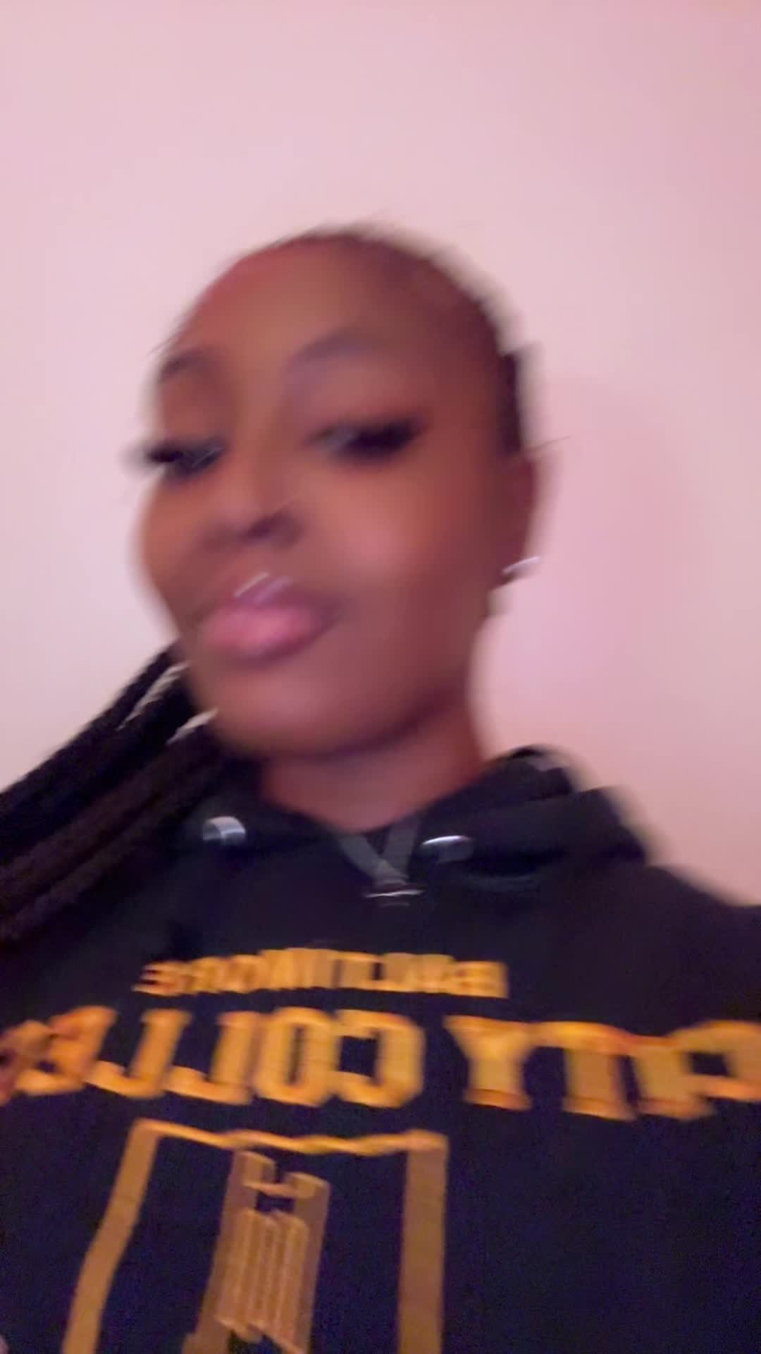 @Sexxybrownskingirl